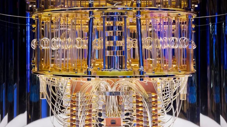 MarioNawfal's tweet image. 🚨 QUANTUM COMPUTING: THE NEXT TECH GOLD RUSH

Quantum computing (QC) is about to blow up the tech world. Think of it as AI on steroids—but here’s the kicker: the entire U.S. quantum sector is worth less than Dogecoin. Imagine buying Bitcoin at $500. That’s where QC is today.…
