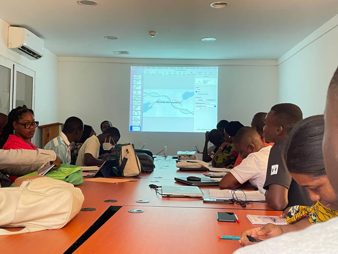 jstm_mali's tweet photo. L’Institut Pasteur de Côte d’Ivoire : au Cœur de la révolution du Séquençage moléculaire.
La formation, qui s’inscrit dans un contexte où le diagnostic moléculaire et le typage des agents p...
#science #sante #biologie #Biologiemoléculaire #ipci
https://t.co/jz8YO6QbPw https://t.co/jVcVy6SMg8