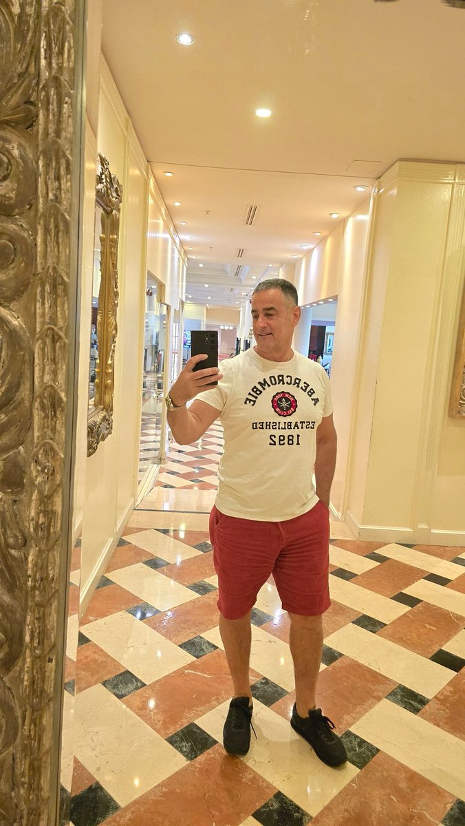 Aprovechando el Espejo de #iguazugrand #cataratas