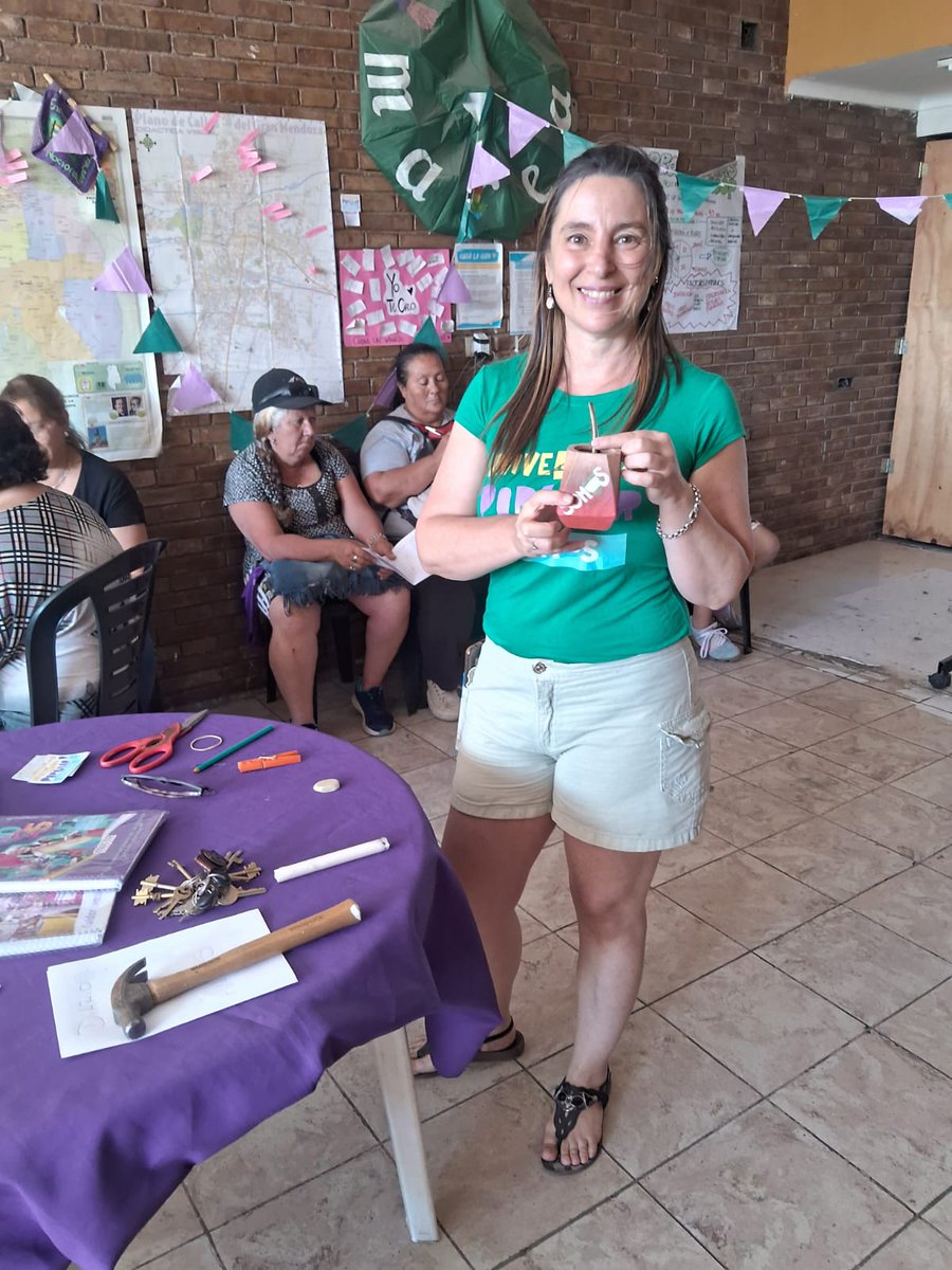 🌈Pedagogía crítica, de la ternura y en movimiento🌈 Plenaria de áreas

A la crueldad de Milei y Cornejo la enfrentamos, resistimos, nos formamos y organizamos para construir más comunidad. Hacer de la educación popular una práctica política.

#HacerYEsperanzar
#ArribaLosBarrios