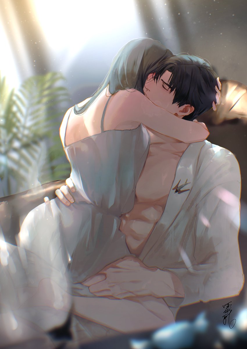 #今年も残りわずかなので今年一番伸びた絵を貼る見た絵描きさんも強制でやる

一番伸びた半透明の占有絵(右)をこないだリツイしちゃったので、伸びの良かったレイ主を2枚組で貼ります。
両方ともたくさんの♡ありがとうございました！