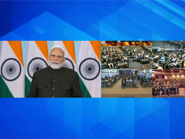 ani_digital's tweet image. "Hackathons have solved many big problems": PM Modi interacts with Smart India Hackathon participants

Read @ANI Story |  aninews.in/news/business/…
#Hackathon #PMModi #SmartIndia