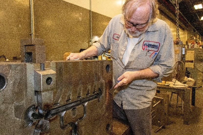 GeneralDieCast's tweet photo. Learn how to limit impurities in your next die casting project in our free Die Casting 101 eBook! #diecasting #manufacturing https://t.co/5m1xr6wZX4 https://t.co/df5jm3JkoD