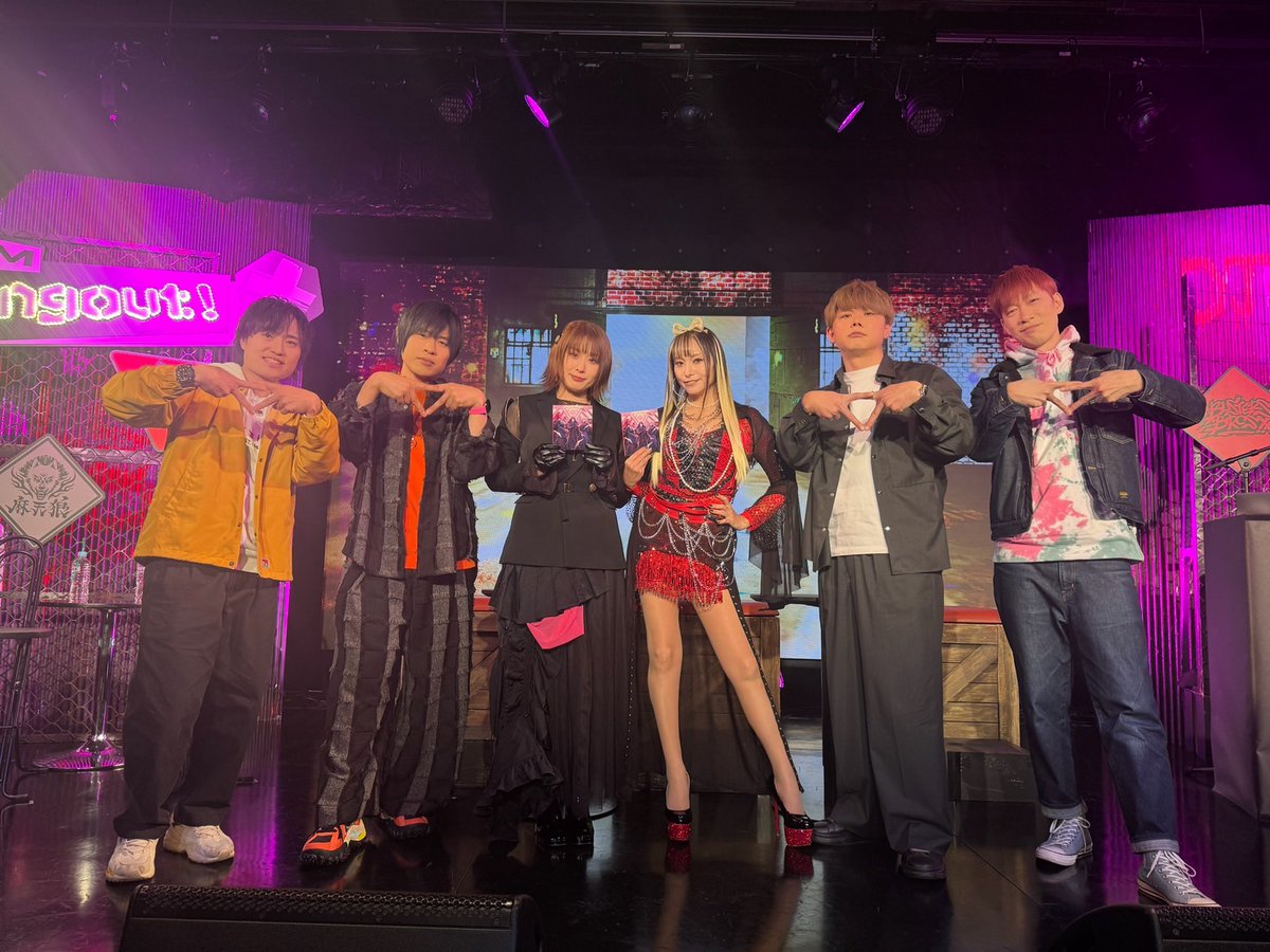 hypnosismic's tweet photo. #ヒプ生 ありがとうございました🔥
『.言の葉党』CD発売日ということで･･･
#たかはし智秋 さん、#山本希望 さんが サプライズ登場😮✨

👇 1週間限定アーカイブはコチラ
https://t.co/RYOGFLy6ie

本日の放送で告知された
「ヒプノシスマイク -Division Rap Battle- FINAL」は
12月20日(金)19時よりプレミア公開🎥
https://t.co/3SDK5qvO35

次回のヒプ生は12月25日(水) 20:00～🎄
今年最後の放送です📺