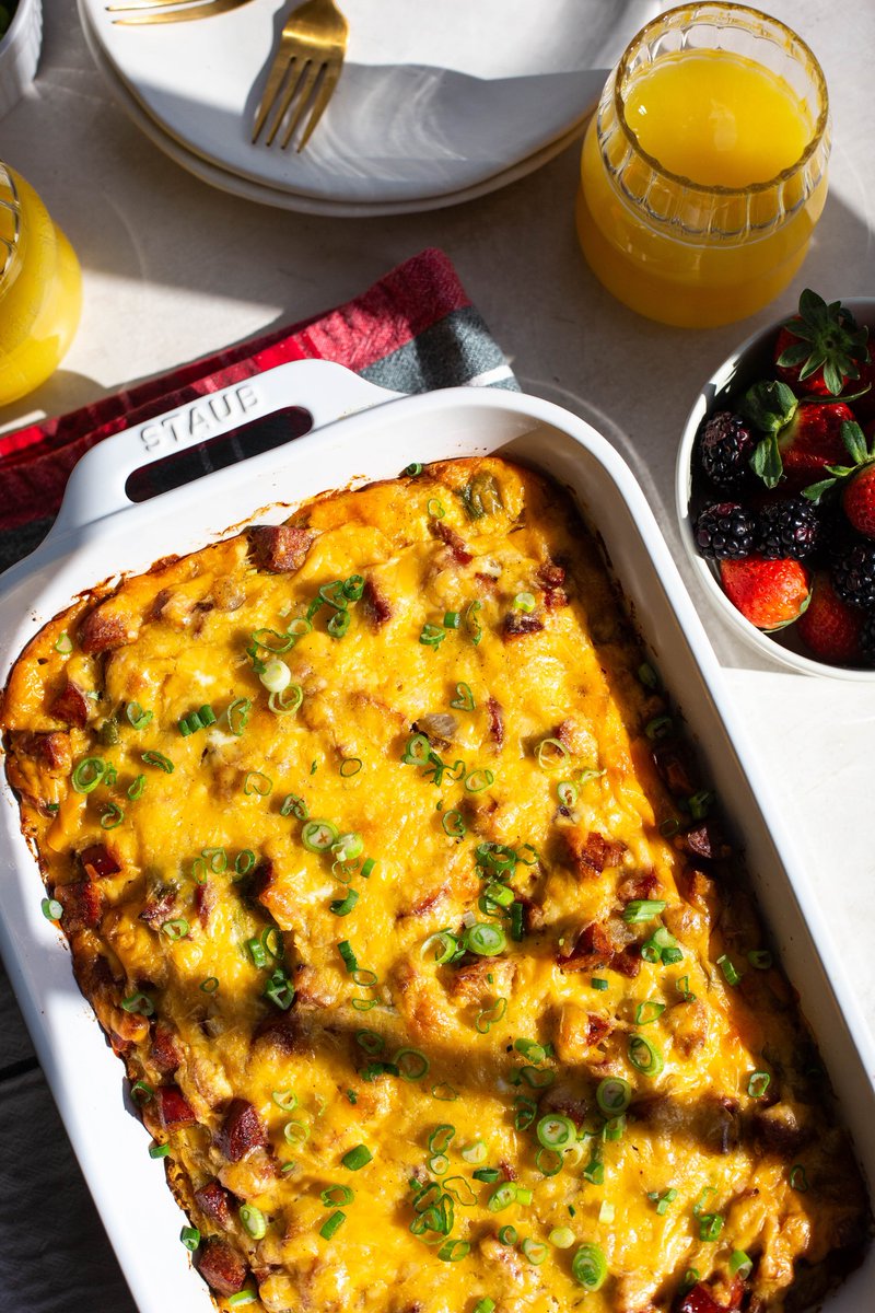 MyDiaryofUs's tweet photo. If you need a holiday breakfast idea, this Cajun Cornbread Breakfast Casserole is the recipe to make featuring @tonychachere Creole Cornbread Stuffing Mix. #ad | Get the recipe here: https://t.co/vAeGj25eS6 https://t.co/QXk70YsErz