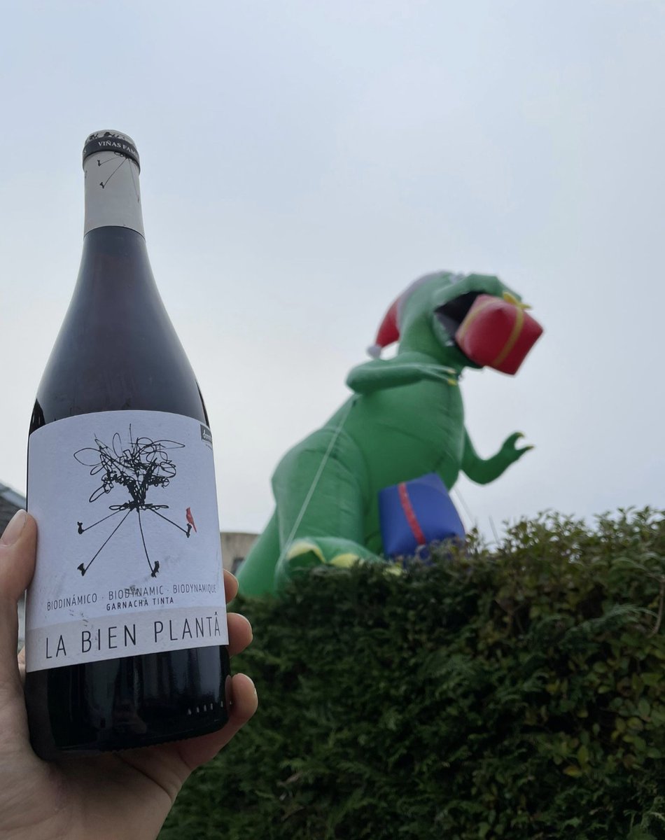 Great Grog Wine tweet media