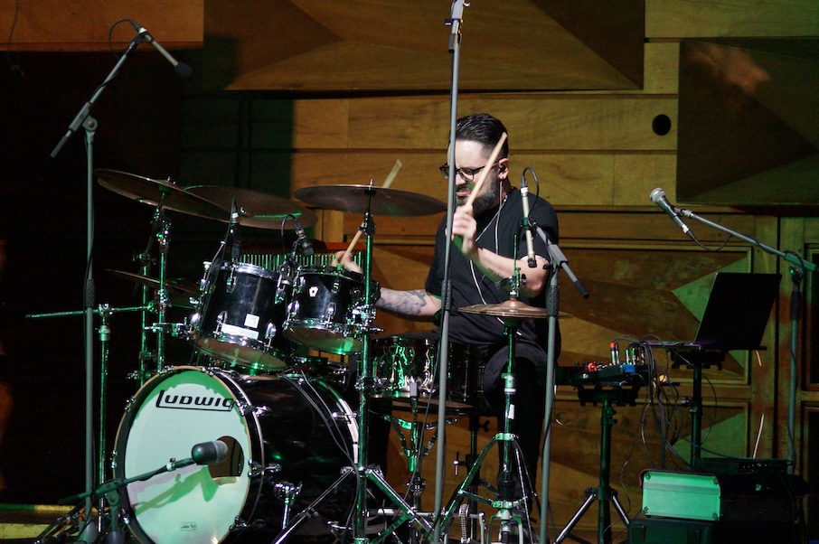Stratuz hace historia al presentarse junto a la Orquesta de Rock Sinfónico Simón Bolívar.

<a href="/LaCrestaEnLaOla/">Cresta Metalica Producciones</a>
<a href="/stratuzofficial/">STRATUZ OFFICIAL</a>

Lee más detalles:
pasionpais.net/cultura/stratu…
