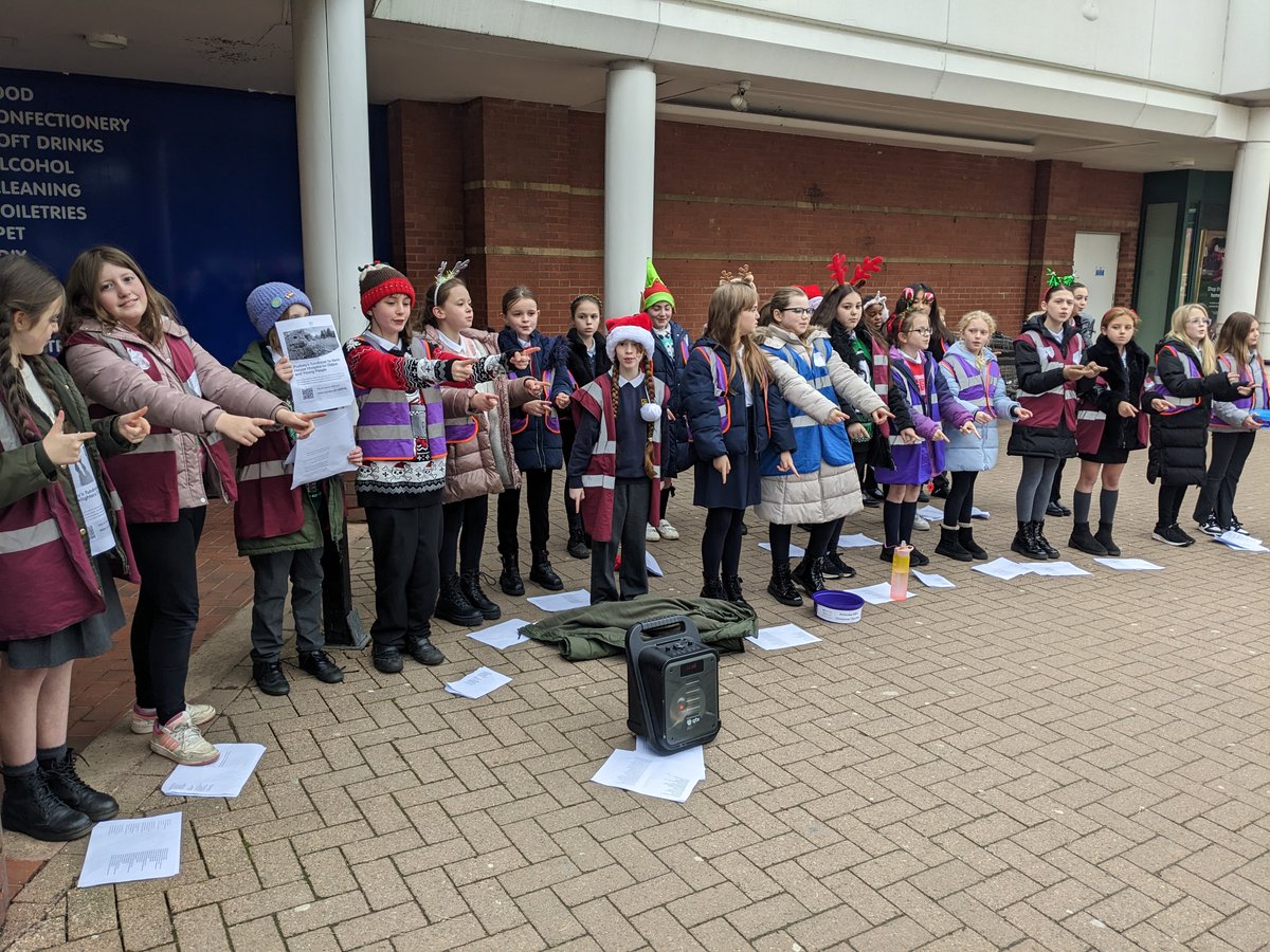 Pudsey Primrose Hill Primary School (@pudsey_primrose) on Twitter photo Our choir raised an amazing £81.38 this morning, singing Christmas songs outside B&M in the Owlcotes centre. Thank you so much to everyone who donated to our two Christmas charities <a href="/MartinHouseCH/">Martin House Children's Hospice</a> and <a href="/CandlelightersT/">Candlelighters Trust</a> It was a wonderful way to entertain the Christmas shoppers! Our choir raised an amazing £81.38 this morning, singing Christmas songs outside B&M in the Owlcotes centre. Thank you so much to everyone who donated to our two Christmas charities <a href="/MartinHouseCH/">Martin House Children's Hospice</a> and <a href="/CandlelightersT/">Candlelighters Trust</a> It was a wonderful way to entertain the Christmas shoppers!