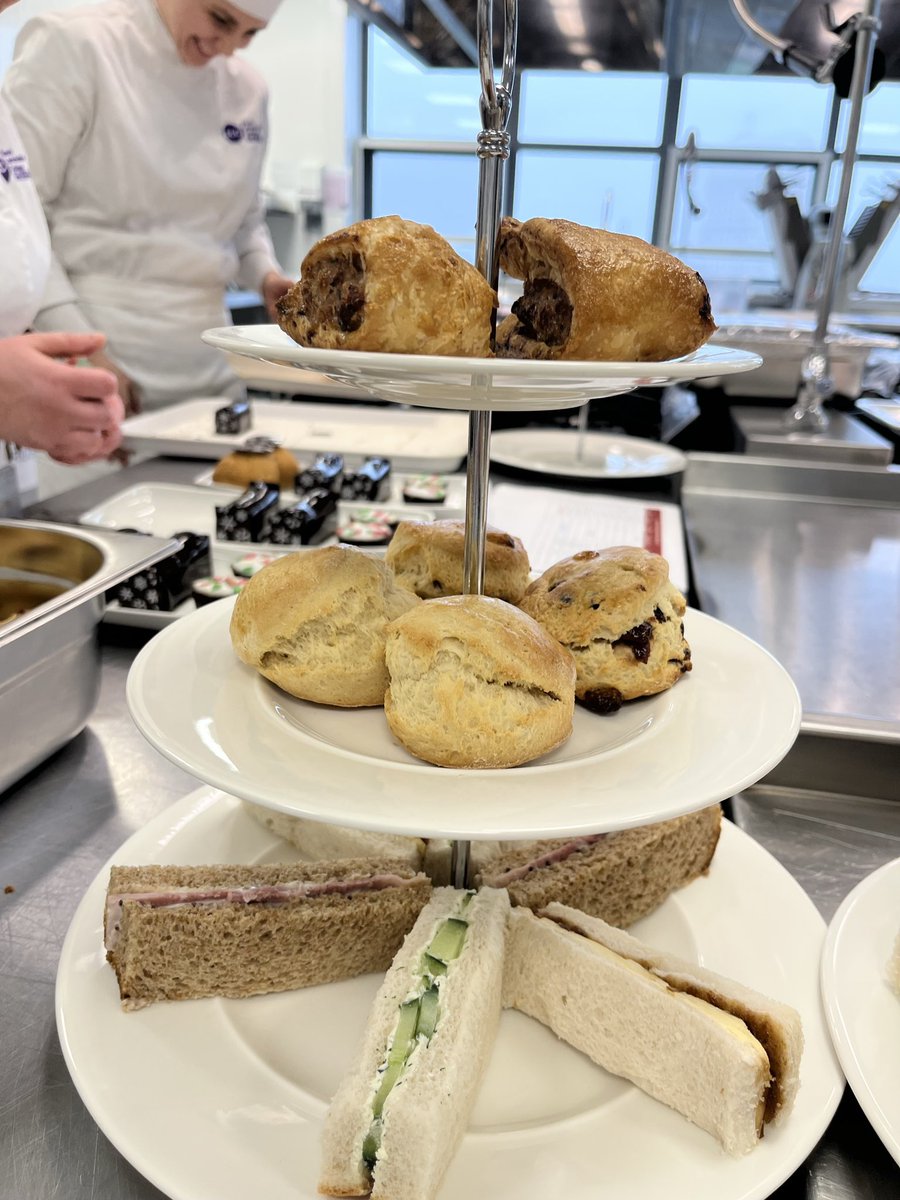 Great Christmas afternoon tea service with my NC Bakery students today in The Study restaurant. <a href="/joannewarwick5/">Joanne Warwick</a> <a href="/SLCek/">South Lanarkshire College</a>