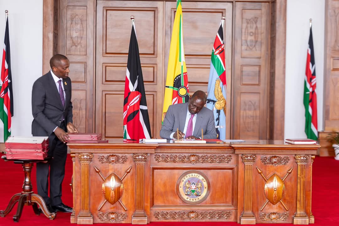 KIMANIICHUNGWAH's tweet photo. The assent of seven crucial bills by H.E President @WilliamsRuto aims to bolster financial stability, enhancing tax compliance, and promoting transparency. These new laws will play a pivotal role in fostering a globally competitive environment while ensuring accountability and efficiency in service delivery.

The Bills and Their Highlights

1. Business Laws Amendment Bill

Introduces amendments to statutes such as the Banking Act, CBK Act, and Microfinance Act.
Enhances financial stability, safeguards depositors, and ensures integrity within the financial sector by placing digital lenders under the oversight of the Central Bank of Kenya (CBK).

2. Tax Procedures (Amendment) Bill

Simplifies the format and application of electronic tax invoices.
Promotes efficiency, compliance, and ease of doing business for taxpayers.

3. Tax Laws (Amendment) Bill

Refines provisions in the Income Tax, VAT Act, and Excise Duty Act.
Aims to improve the business environment and foster economic growth.

Other bills also assented to include: 
4. KRA Amendment Bill
5. Kenya Roads Board Amendment Bill
6. Ethics and Anti-Corruption (Amendment) Bill
7. Statutory Instruments (Amendment) Bill