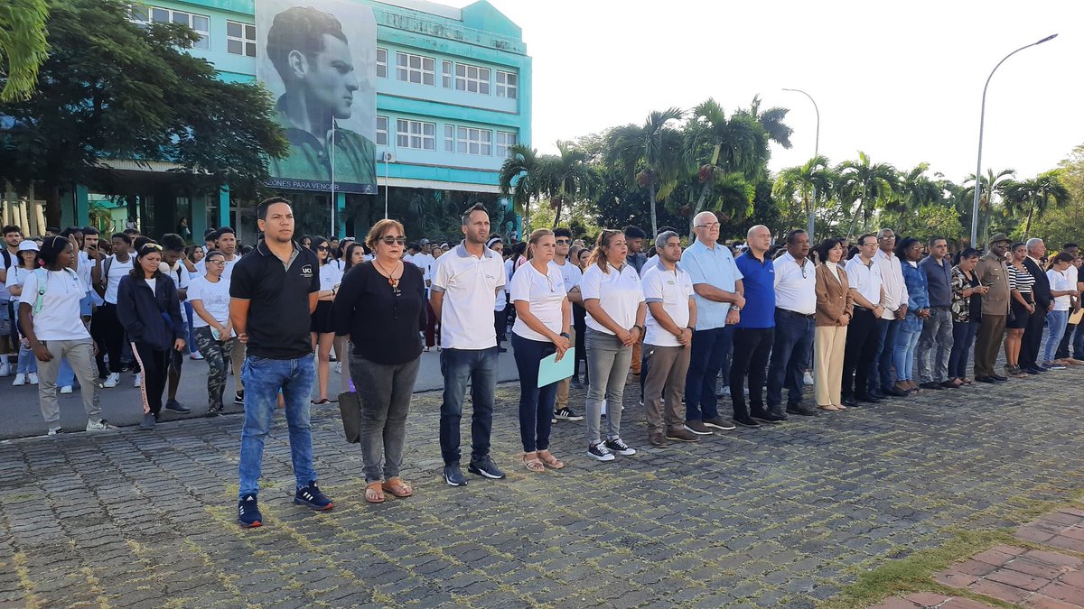 Universidad de las Ciencias Informáticas tweet media