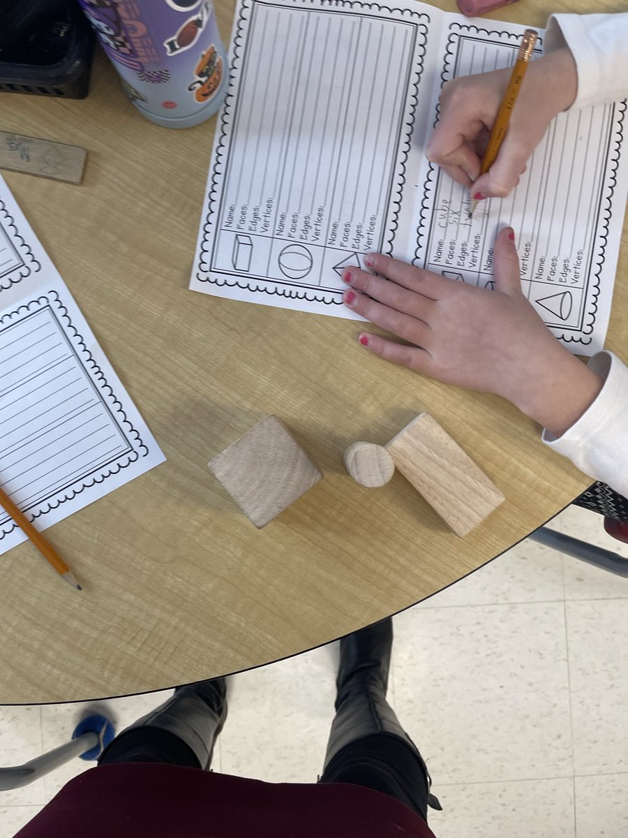 mrslaquerre's tweet photo. 3D shapes continues. Ask your child to describe a 3D shape using edges, vertices and faces. @JohnApostleOCSB https://t.co/ql8xgG8IQb
