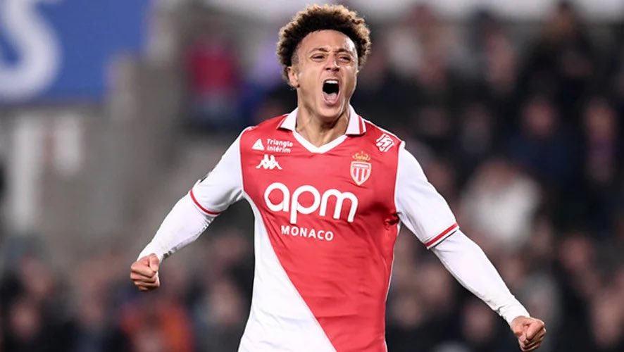 MassiliaZone's tweet photo. Medhi Benatia :

"Quand je vois le petit Ben Seghir qui était à Aix et qui est aujourd'hui à Monaco, je ne peux pas l'accepter. Je ne sais pas ce qui s'est passé, je n'étais pas là. Mais j'aimerais bien l'avoir à l'OM. Lui au départ, si tu lui vends un projet concret, difficile de le voir refuser l'OM vu l'affection qu'il a pour le club."

[@laprovence]
