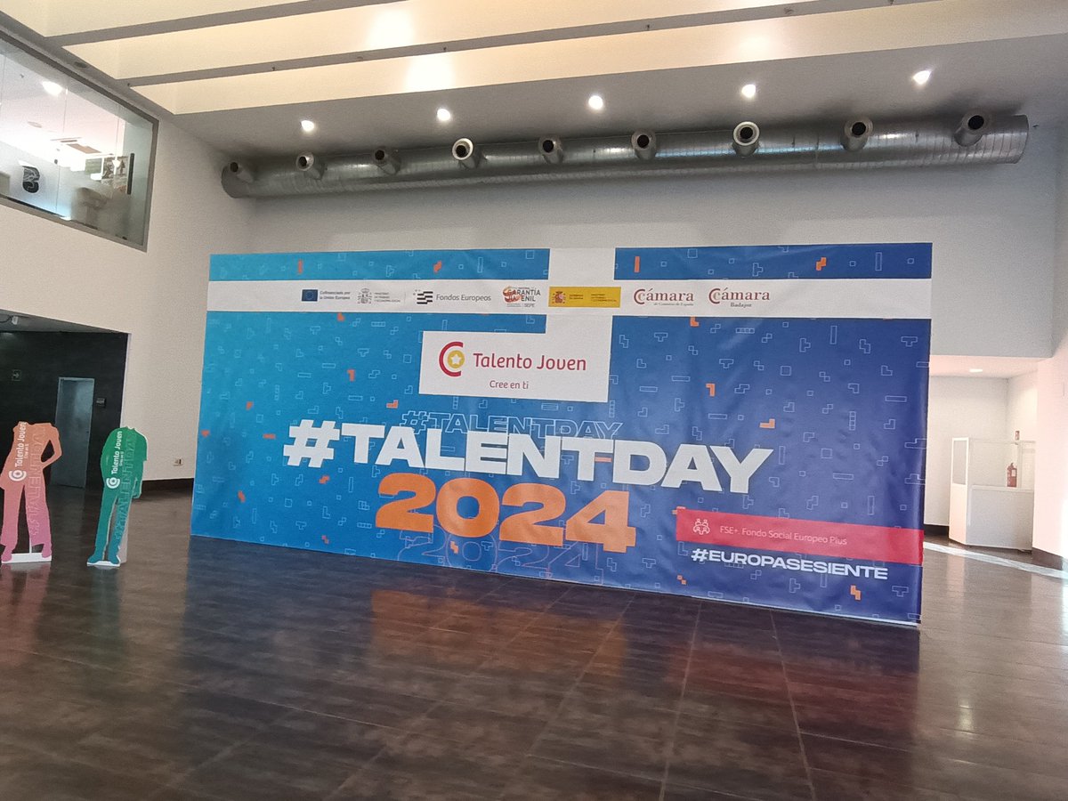 JosAVaquero1's tweet photo. Está mañana se ha celebrado en Ifeba, la Feria de "Empleo y emprendimiento Jóven 2024 #TalentDay, donde han acudido más de 1600 jóvenes de la provincia
Una feria de vital importancia donde los jóvenes , el emprendimiento y el talento se unen
Los jóvenes somos presente y futuro https://t.co/a2LRjO1I1B