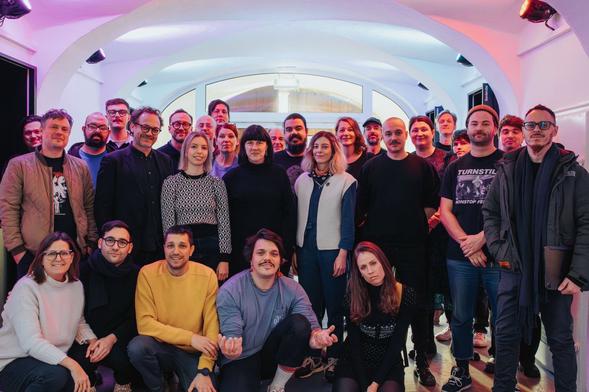 Liveurope (@liveurope) on Twitter photo 📷 This was our 2024 Liveurope Festival hosted by <a href="/Posthof_Linz/">Posthof Linz</a> in Linz!
🌍Training and coaching sessions for artists by mica - music austria
🤝Speed meetings with the Liveurope programmers & emerging European artists
🤘 Concerts with new local and non-national European artists 📷 This was our 2024 Liveurope Festival hosted by <a href="/Posthof_Linz/">Posthof Linz</a> in Linz!
🌍Training and coaching sessions for artists by mica - music austria
🤝Speed meetings with the Liveurope programmers & emerging European artists
🤘 Concerts with new local and non-national European artists
