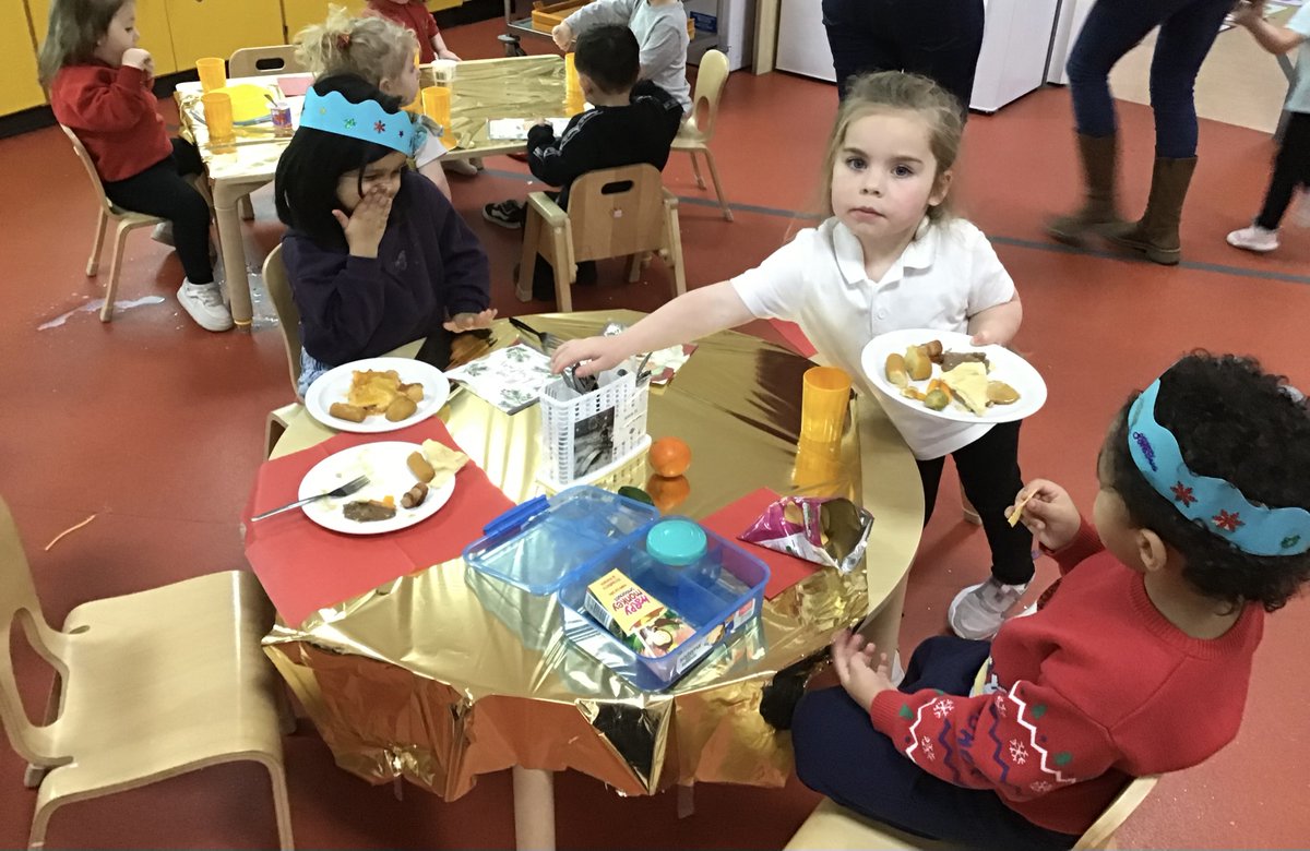 DeansNorth's tweet photo. Today we all had Christmas lunch together. The children made their own special party crowns to wear and the Christmas music all got us feeling festive. A huge thank you to the catering staff at @deanschs for all that you do for us not just today but all year. 
Merry Christmas. https://t.co/nqQpV6sqPo