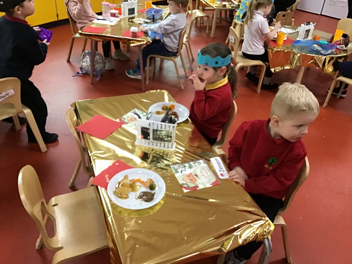 DeansNorth's tweet photo. Today we all had Christmas lunch together. The children made their own special party crowns to wear and the Christmas music all got us feeling festive. A huge thank you to the catering staff at @deanschs for all that you do for us not just today but all year. 
Merry Christmas. https://t.co/nqQpV6sqPo