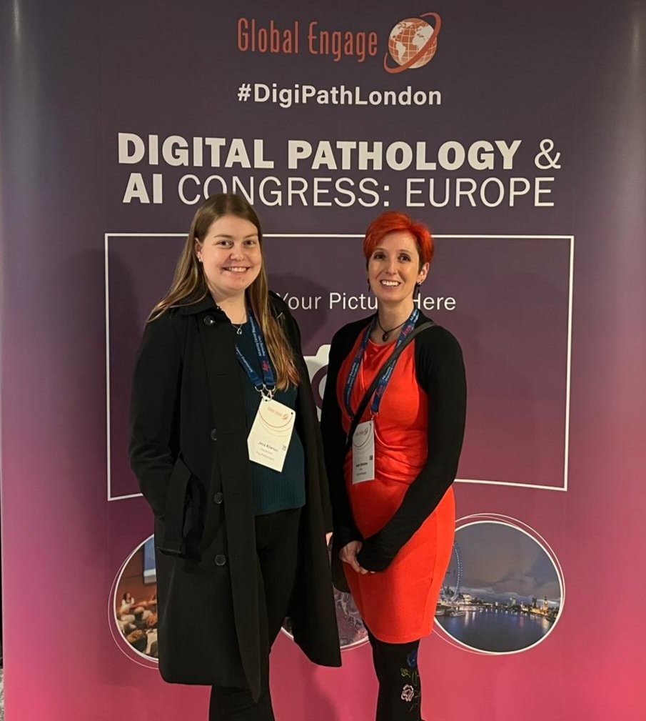 pathologistmag's tweet photo. @Patholo_brist and @JessicaATexere are fully immersed in content collation at #DigiPathLondon ✍🏼 make sure to say hi if you see us around this week 👋🏼😁 https://t.co/xdzb1BMTh1