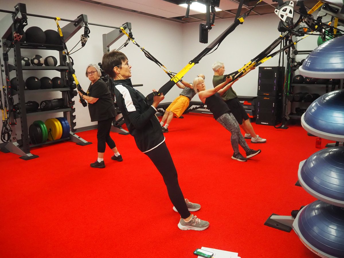 jcc_gnh's tweet photo. Personal Trainer Pam H. in action at the Jess Ciola Functional Training Suite! 😁💪 A great space for workouts and reaching your fitness goals. Come check out the new space! https://t.co/MkfZNK9lio