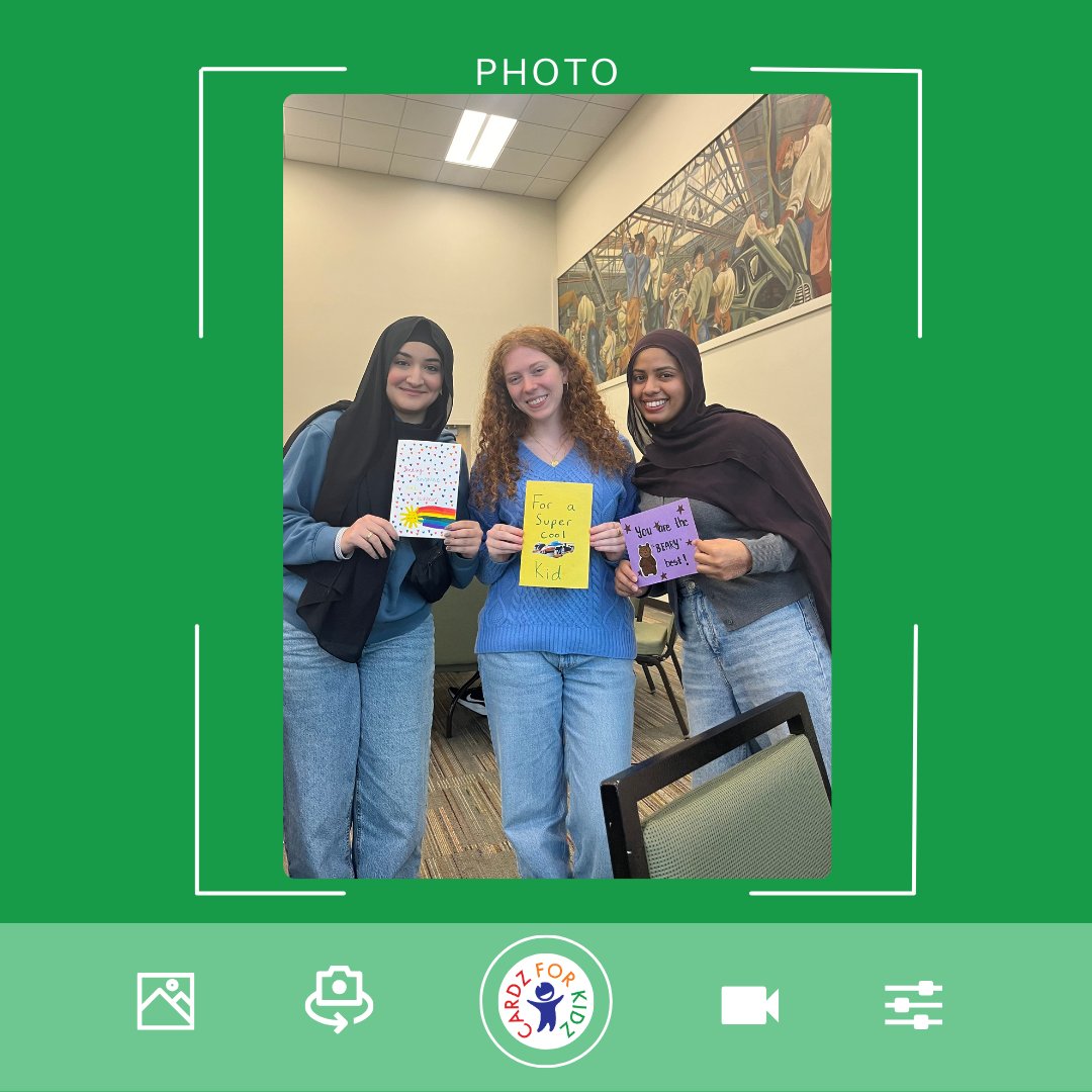 cardzforkidz's tweet image. A huge THANK YOU to the Osteopathic Medicine Club at @waynestate for the fantastic cards from your event! Your creativity and kindness will bring smiles to so many faces. Thanks for helping us spread joy, one card at a time! 
#CreativeCards #KindnessMatters #HealthAndWellness