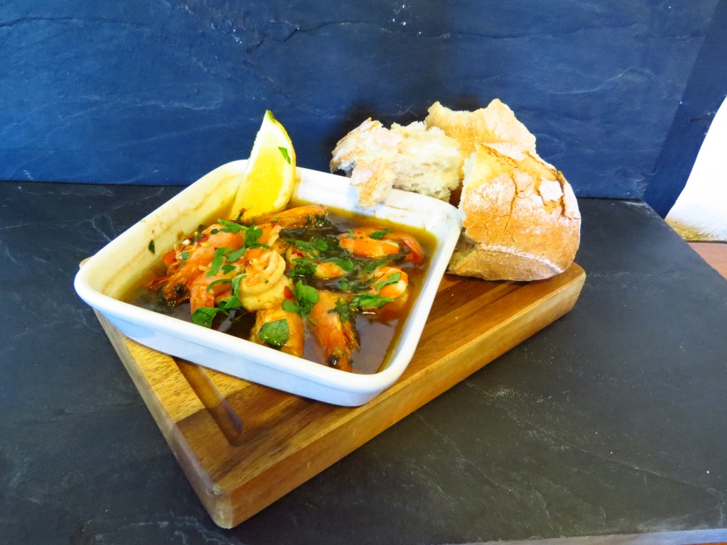 MarneysPub's tweet image. Book your table today hello@marneys.co.uk
 #BookYourTable #DiningOut #Foodie #EatLocal #Marneys #FoodLovers #TableForTwo