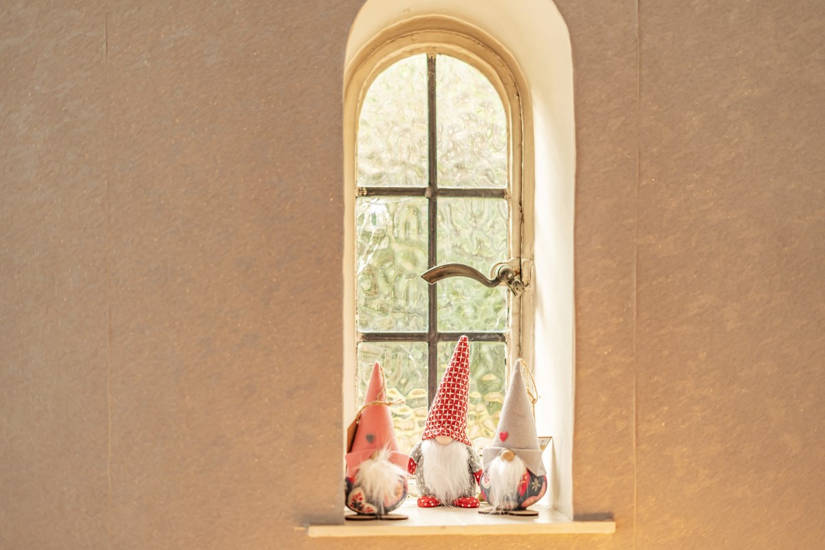 NicheCom tweet media