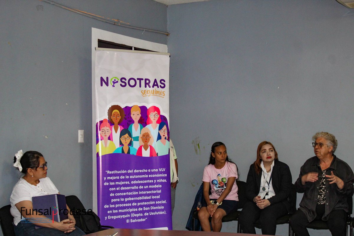funsalprodese's tweet photo. 🌟 Fortalecemos los CMPV en San Dionisio con el objetivo de generar un fondo sostenible desde el reciclaje ♻️ para la restitución de derechos de las mujeres.

Gracias al financiamiento del Ayuntamiento de Valencia, impulsamos comunidades justas y solidarias.

 #DerechosHumanos https://t.co/5HArgZRnp2