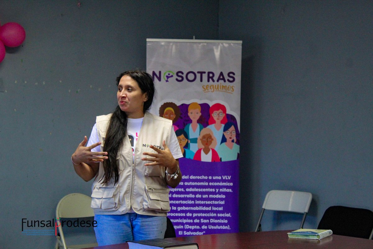 funsalprodese's tweet photo. 🌟 Fortalecemos los CMPV en San Dionisio con el objetivo de generar un fondo sostenible desde el reciclaje ♻️ para la restitución de derechos de las mujeres.

Gracias al financiamiento del Ayuntamiento de Valencia, impulsamos comunidades justas y solidarias.

 #DerechosHumanos https://t.co/5HArgZRnp2