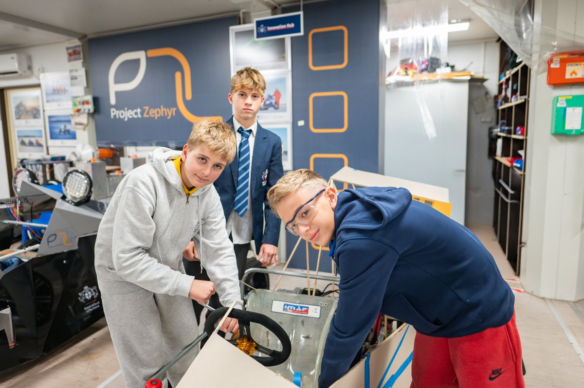 britishschoolro's tweet image. 🚗 In our Automotive Design co-curricular activity, students craft custom vehicles while mastering design, engineering and teamwork skills. 🔧 Hands-on learning that drives innovation, critical thinking and success—on and off the road! 💼 

#BSB #ProjectZephyr #ArcticChallenge