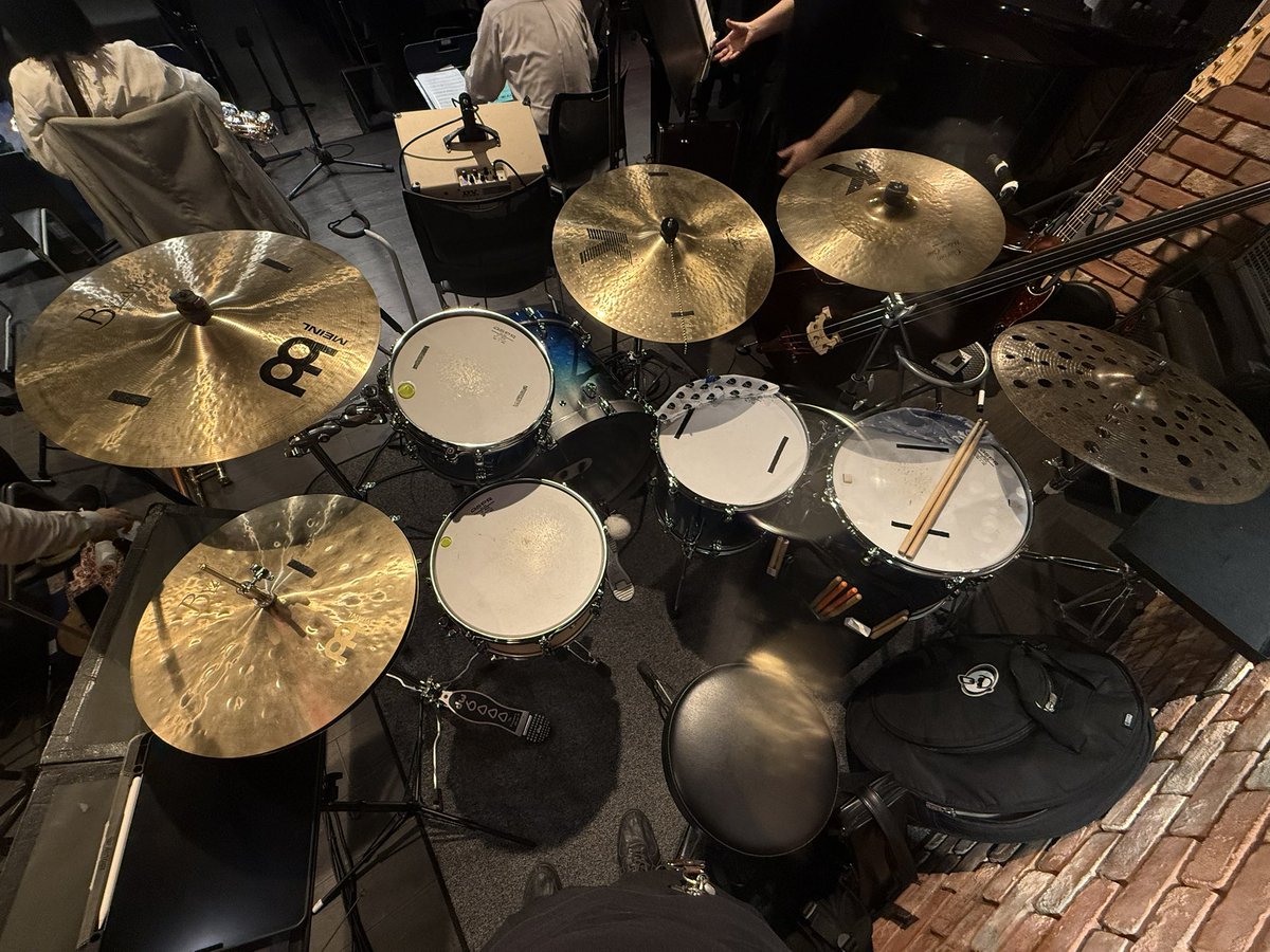 本日はマイセットでビッグバンドでした。