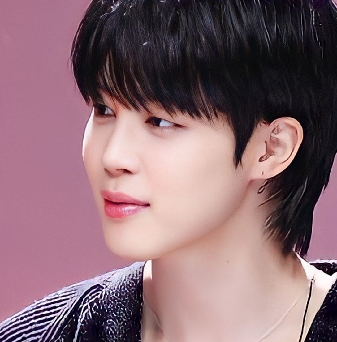 olivejimin_1013's tweet photo. JIMIN JIMIN
I vote #JIMIN from #BTS to #TOP100KPOPMEMBERS #TOPBIAS
@TOP100KPOP https://t.co/M2h7pR1fVL