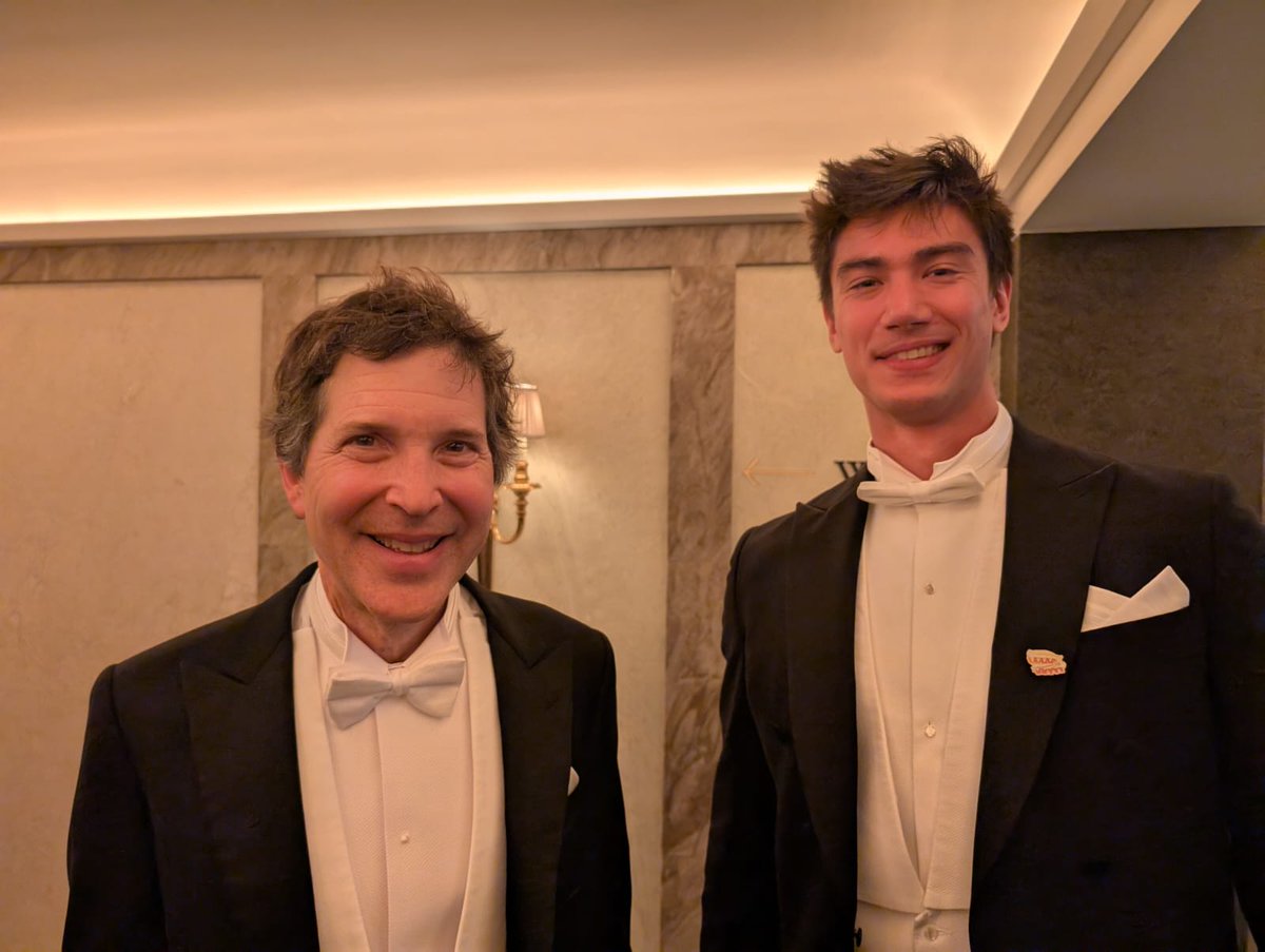 Phil Leung tweet media