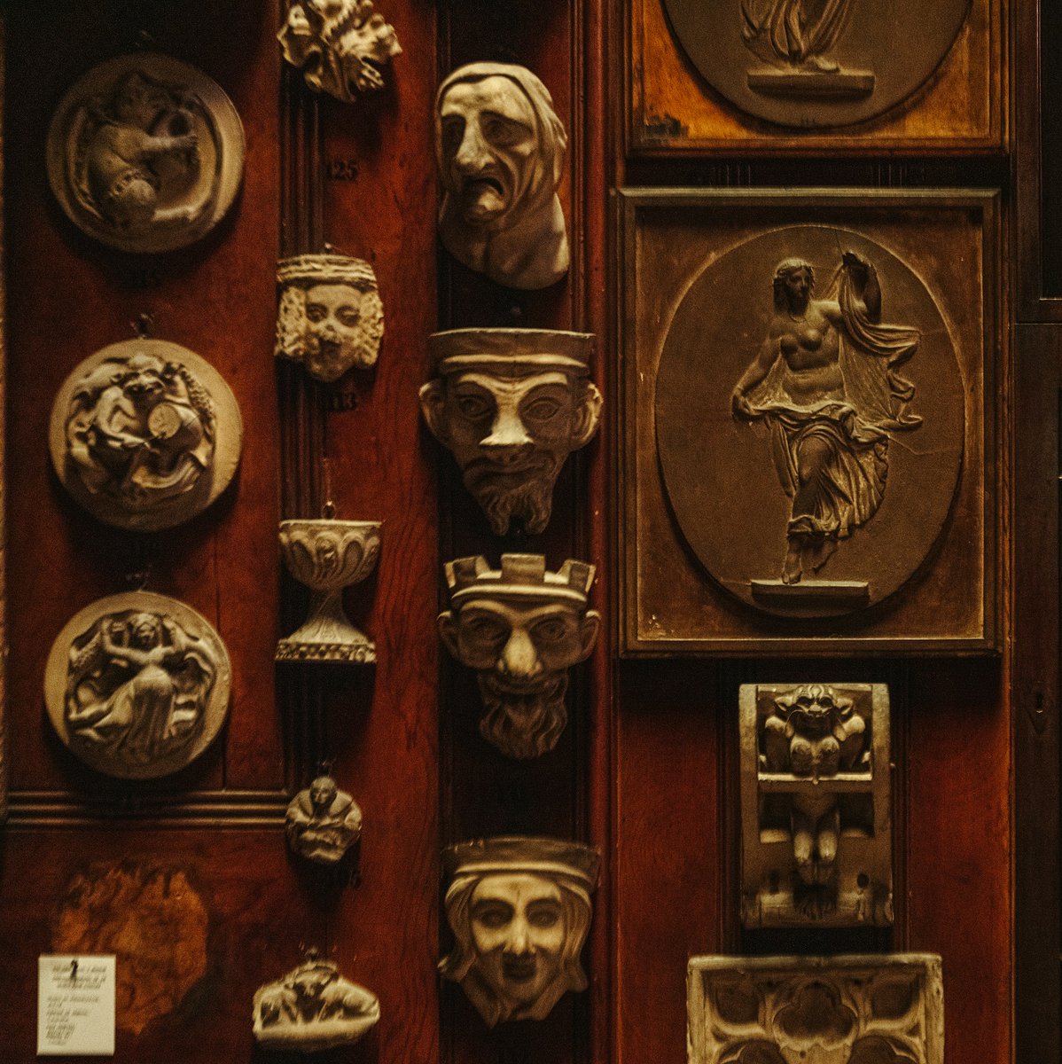 Bring the many faces of the Soane to life for our younger visitors! ✨🏛️

We’re looking for a Learning Officer to lead sessions for schools, young people, families, and community groups – creatively communicating history for all ages.

Curious? bit.ly/3Qwe0lW | ⏰ 3 Jan