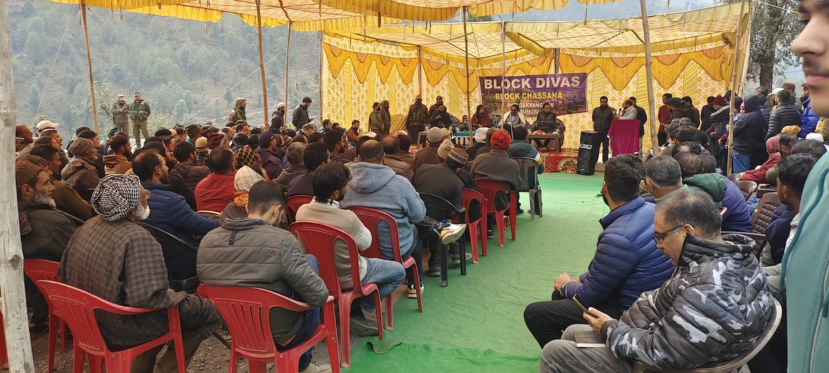 BlockChassana's tweet photo. #BlockDiwas at #Sungri attended by various deptts. &amp; general public in the presence of H'ble MLA Sh. Khursheed Ahmed &amp; @DMReasi Ms. Nidhi Malik, IAS. Grievance Redressal at its grassroots. 

@diprjk @DMReasi @AsadamAijaz @RDDREASI @Acpytreasi @MahoreSub @dioreasi1 @itsHemantVaid https://t.co/CsAk2bB4NG