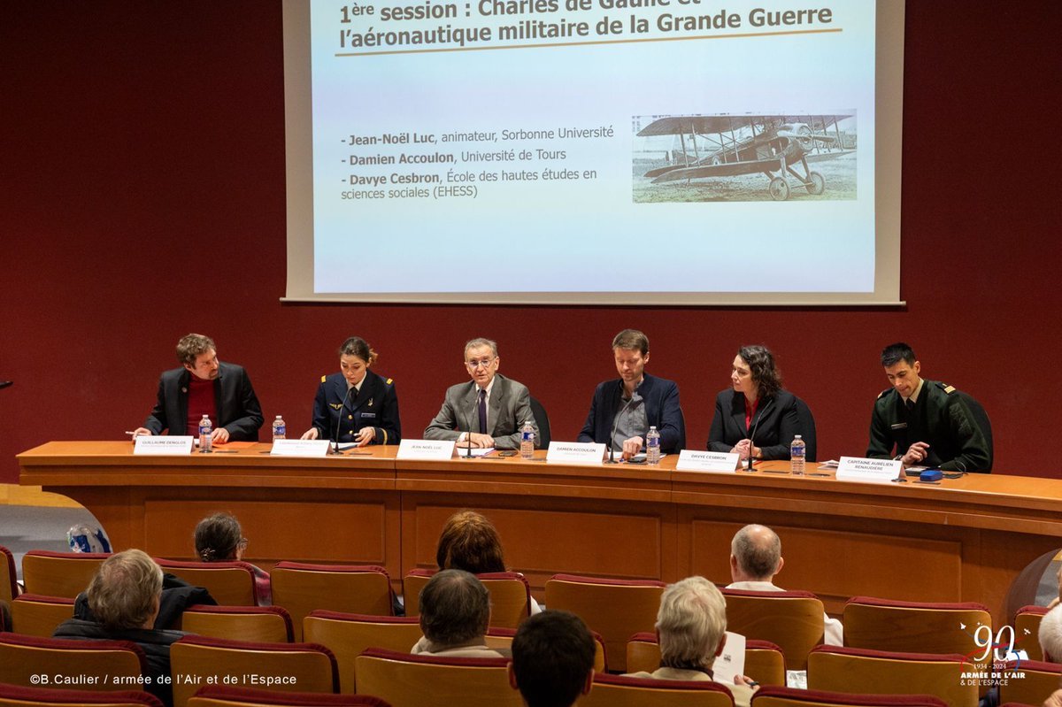 Davye Cesbron tweet media