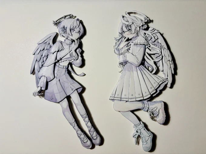 【展示情報】
オカユウリさん × yluさん2人展「 #エーテルと白く溶ける 」@ぎゃらりぃ あと(大阪市北区)にて、私が製作したシャドーボックス作品を展示・販売しています。

お二人の描いた白い子が現実世界に出てきたような、そこに「居る」姿を会場で是非お楽しみください。

12/15(日)まで。 