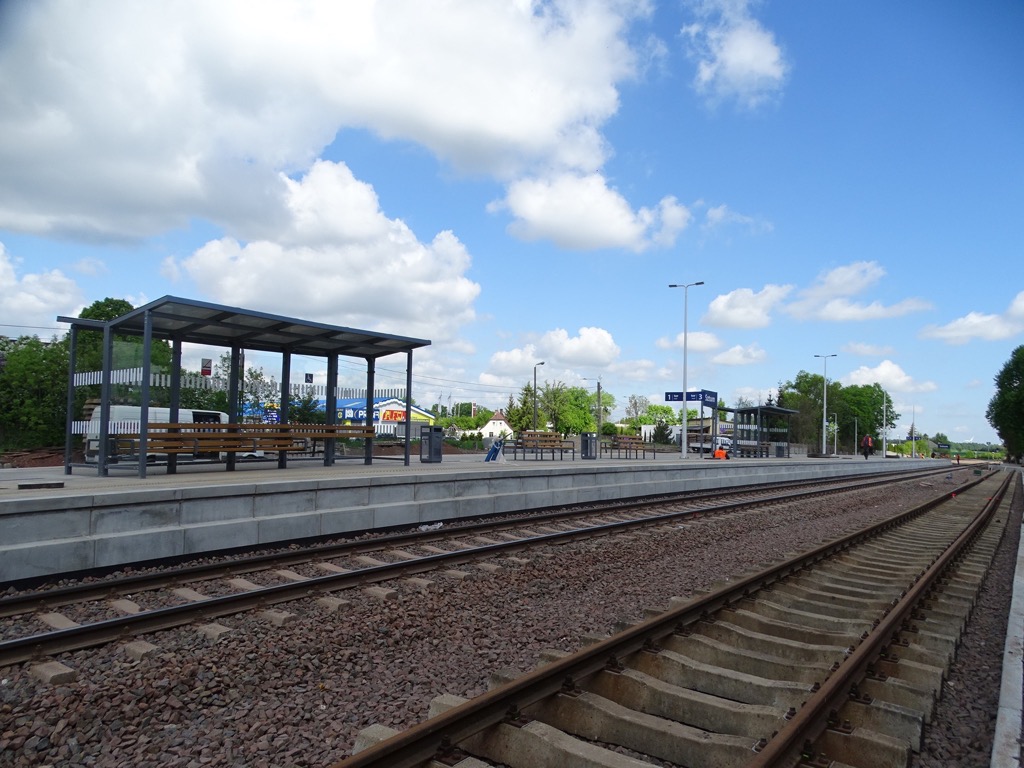 metropoliagdn's tweet image. 38 milionów zł z UE🇪🇺 dla metropolitalnych gmin i powiatów. Samorządy z powiatów malborskiego i sztumskiego planują zakup autobusów elektrycznych, budowę węzła przesiadkowego i dróg rowerowych, termomodernizacje budynków oraz nowe ogrody deszczowe. 
#ZIT #FunduszeUE