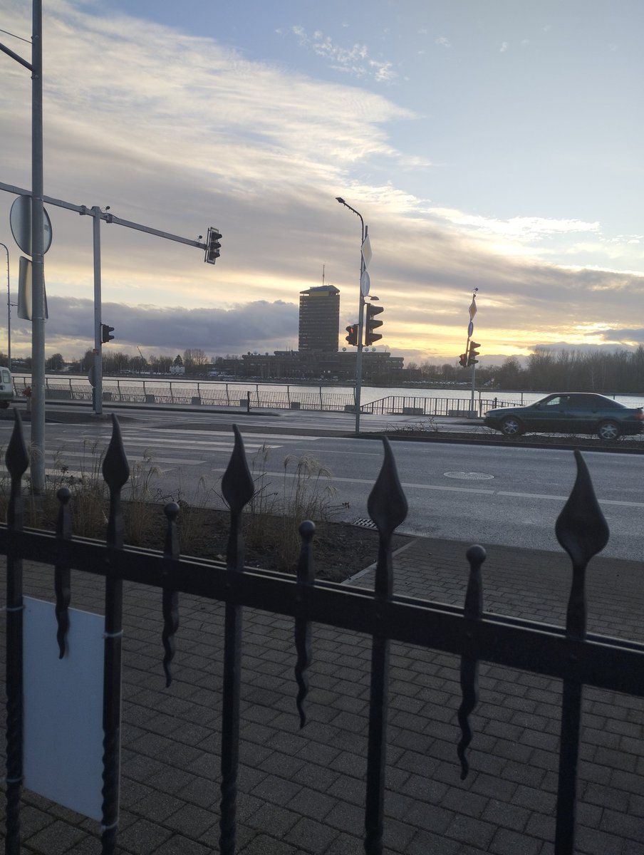 _nafaniel's tweet photo. Чергова рандомна підбірка фотографій Риги (не хвилюйтесь, завтра вранці я вже їду додому і припиню вам цим набридати) https://t.co/C2Xfva0nXX