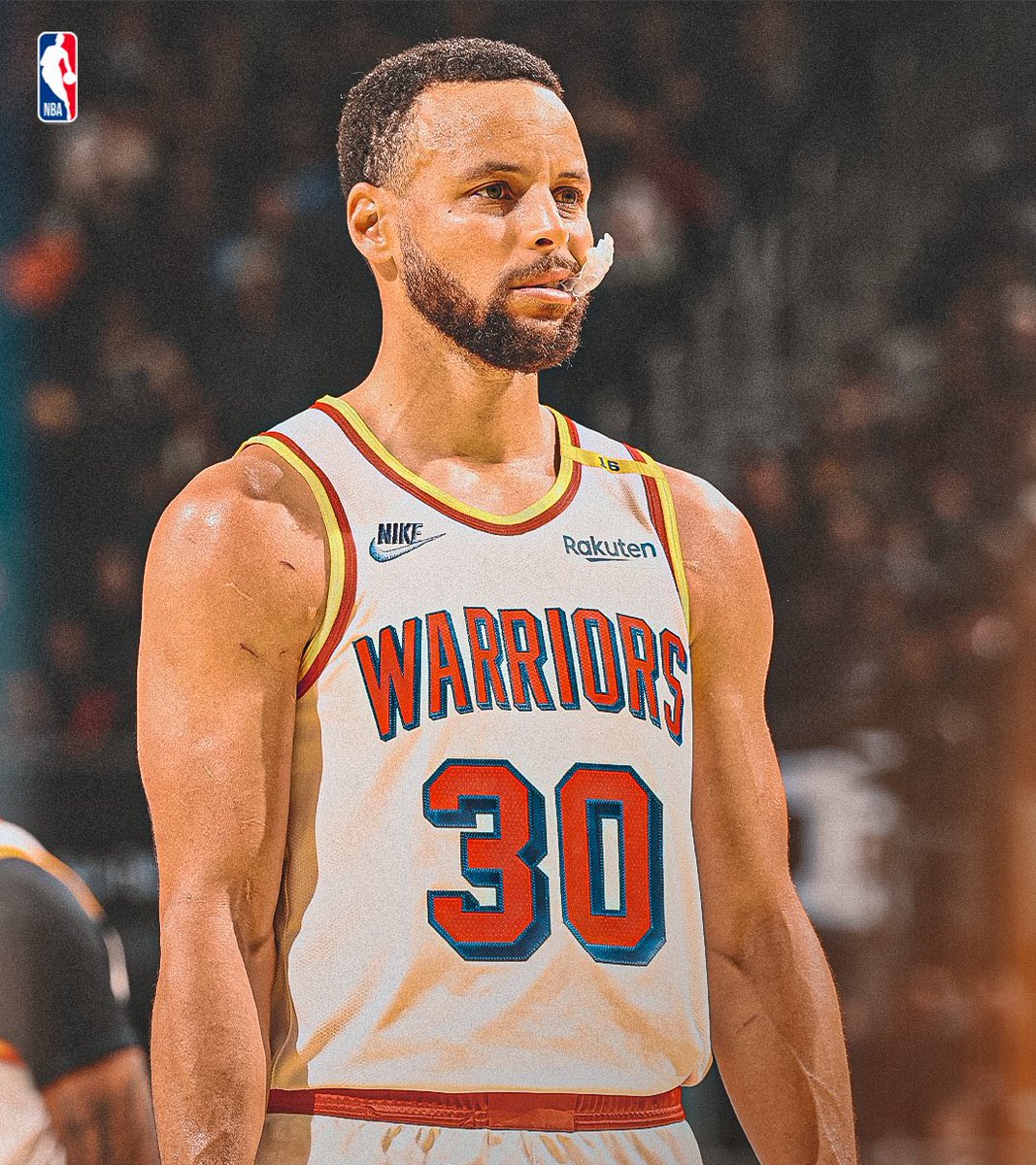 PasionBasketNBA's tweet photo. Si los Golden State Warriors ganan esta noche a los Houston Rockets y se clasifican para las Semifinales de la Copa NBA, vamos a sortear esta camiseta de Stephen Curry entre todos los que deis RT y nos sigáis a mí y a @NBAFutQuality 🍀🤞🏻 https://t.co/yZEG0pDfhJ