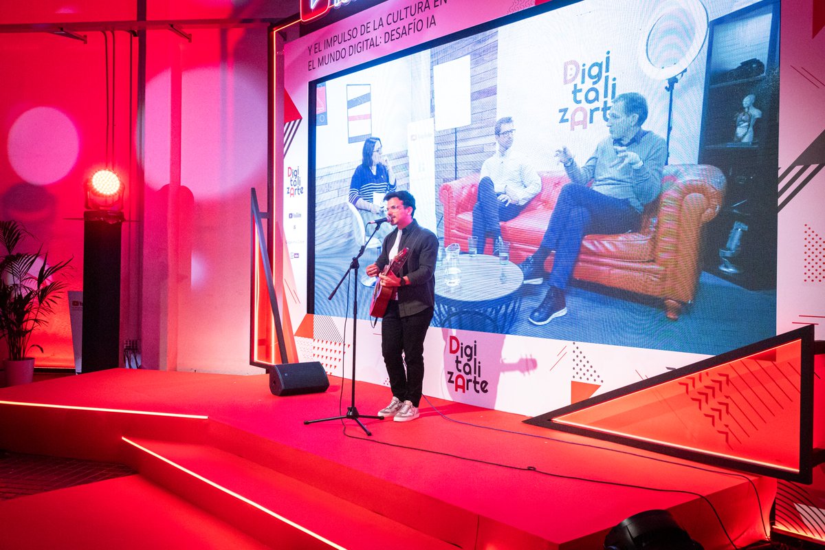 Fue un placer participar en la Gala #DigitalizArte 2024 y poder poner en valor el trabajo que <a href="/YouTube/">YouTube</a> <a href="/googlearts/">Google Arts&Culture</a> <a href="/2b/">2btube</a> y <a href="/funalternativas/">Fundación Alternativas</a> hacen para promover la cultura a través de la digitalización.

¡Gracias a las y los asistentes, participantes y creadores que nos acompañaron!