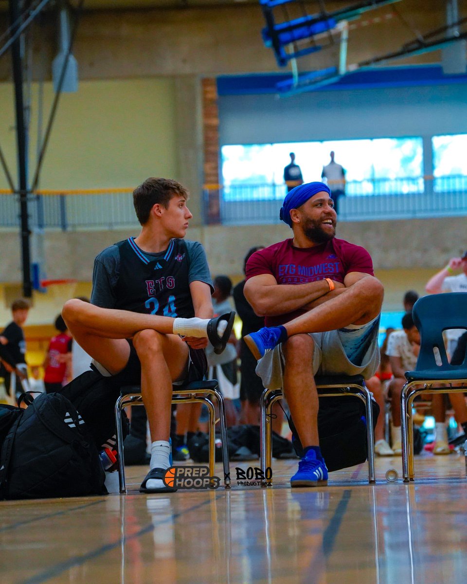 <a href="/BScheierman/">Booker Scheierman</a> Twin !!