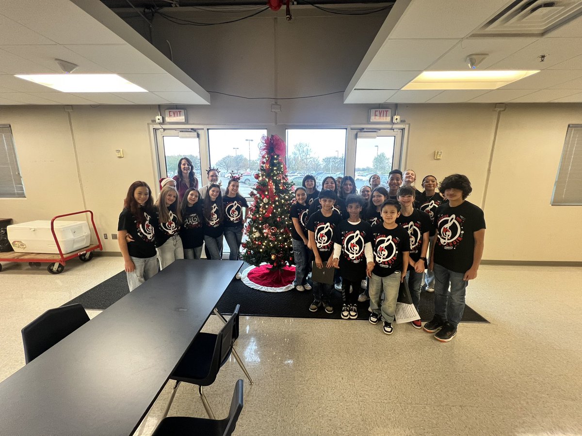 SCIS_CCISD's tweet image. Great job Cardinal Choir!