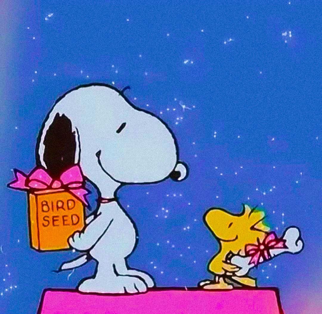 snoopy tweet media