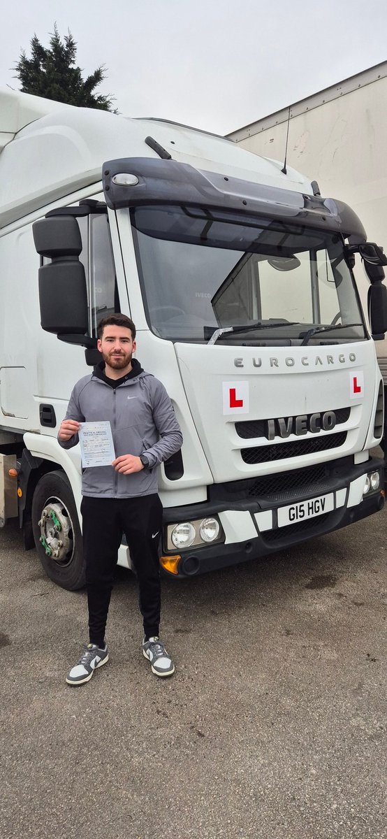 hgvcourses's tweet photo. A fantastic 0 fault pass for Jordan on the class 2 (category C)

Call us on 0151 200 2200 
https://t.co/ocvFi7Q9s5 https://t.co/XQFs9BJ04q