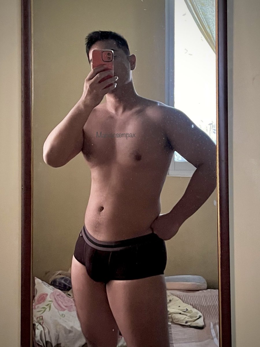 maniacsempax's tweet photo. [For Sale]
Nama : Champiro Black Semi Boxer Brief 
Jenis : Boxer Brief
Bahan : Cotton
Size : M
Kondisi : Pemakaian Normal 
Harga : Rp. 45.000 (blm termasuk ongkir)
Bisa request, tp kena charge ya ✌️
Kalau tertarik bisa chat di https://t.co/FoR7A40fsP https://t.co/KL9eTJ4SK7