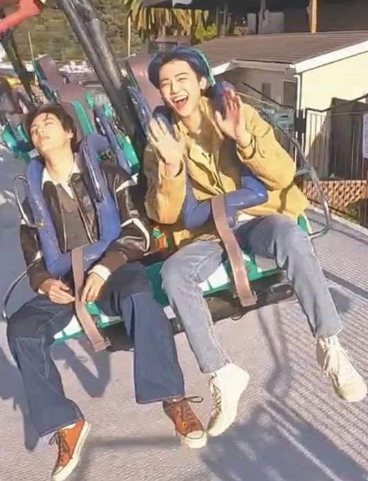 silence423_nm's tweet image. ⠀กุในทุกๆวัน             กุเหมือนกันแต่เป็นเย็นวันศุกร์