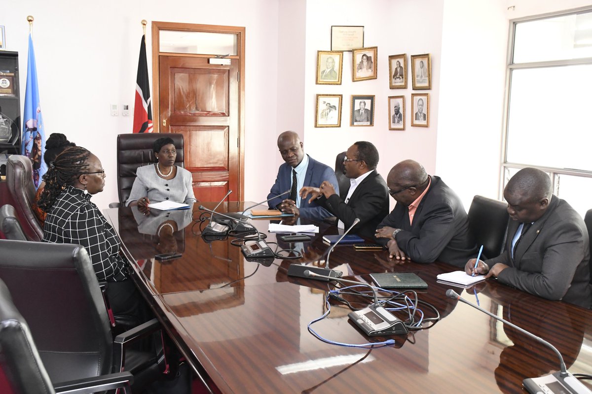 Vice-Chancellor @ UoNBI (@vcuonbi) on Twitter photo Thrilled to have hosted <a href="/camilleragin/">camille ragin</a>, Associate Director of the <a href="/AC3network/">ACCC</a> <a href="/FoxChaseCancer/">Fox Chase Cancer Center</a>, at <a href="/uonbi/">University of Nairobi</a> today. Our discussions on fostering collaborations in cancer research and capacity building were inspiring. #Partnerships #GlobalHealth Thrilled to have hosted <a href="/camilleragin/">camille ragin</a>, Associate Director of the <a href="/AC3network/">ACCC</a> <a href="/FoxChaseCancer/">Fox Chase Cancer Center</a>, at <a href="/uonbi/">University of Nairobi</a> today. Our discussions on fostering collaborations in cancer research and capacity building were inspiring. #Partnerships #GlobalHealth