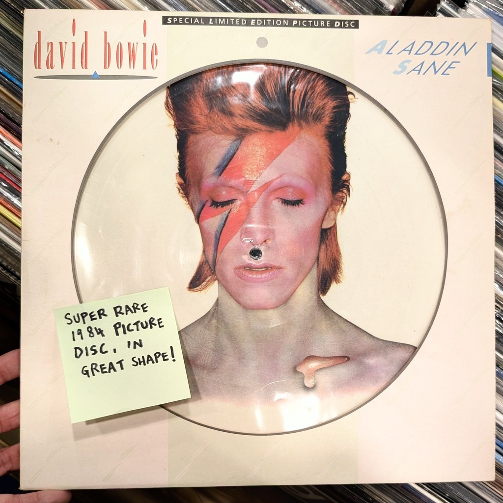 Dig Vinyl tweet media