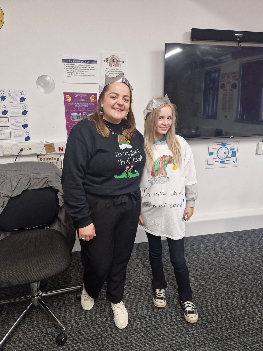 Students enjoyed designed their own Christmas t-shirts at Sevenhills!