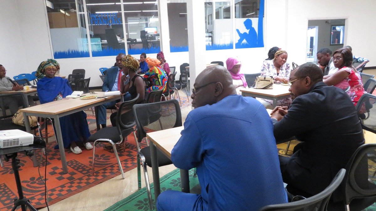 TransparencyTi's tweet photo. L'#implication de la #femme dans le développement des #politiques #publiques au Cameroun a été la quintessence du café-débat organisé par TI-C à l'occasion de la journée internationale #anticorruption sous le thème "Femmes et corruption: quels enjeux? https://t.co/kB2ALScDMl